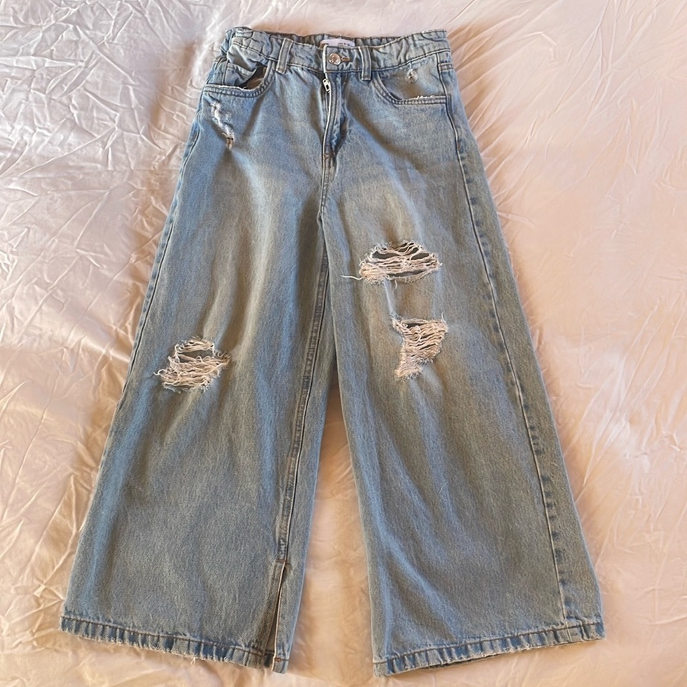 Light blue wash jeans